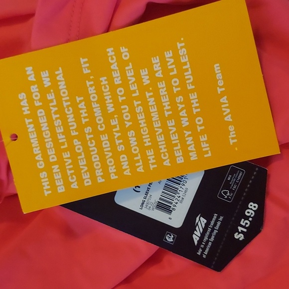Avia Small Long Sleeve Performance Tee - Picture 6 of 7